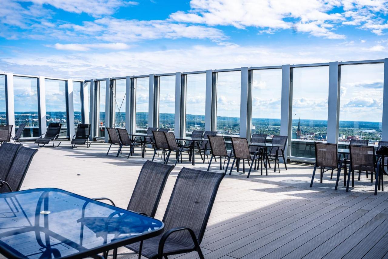 Hanza Tower View 13th Floor Apartment